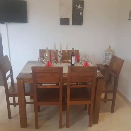 16 Lujo A 200 M Del Mar Villa *